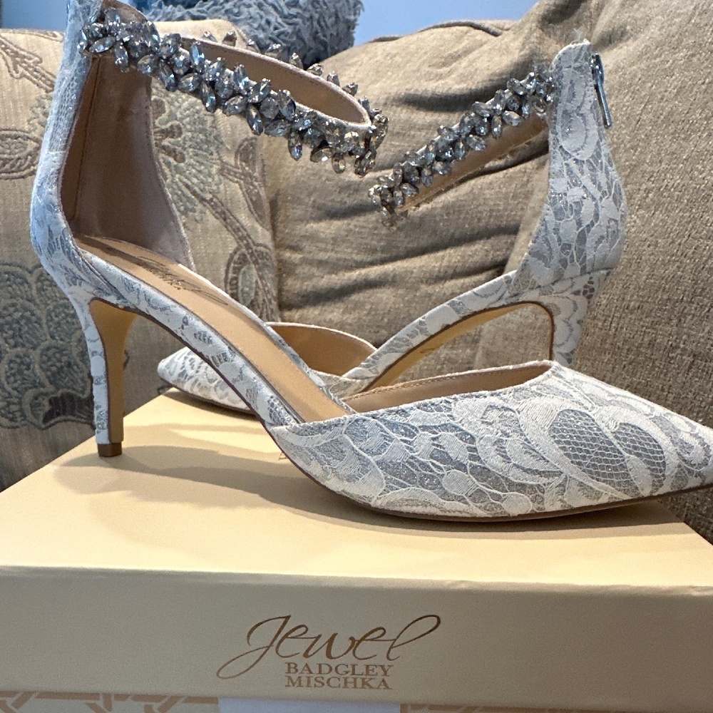 Women’s Shoes